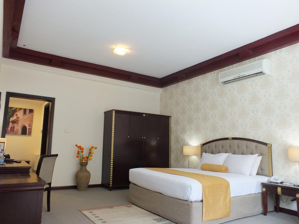 Verona Resorts Sharjah Exterior photo