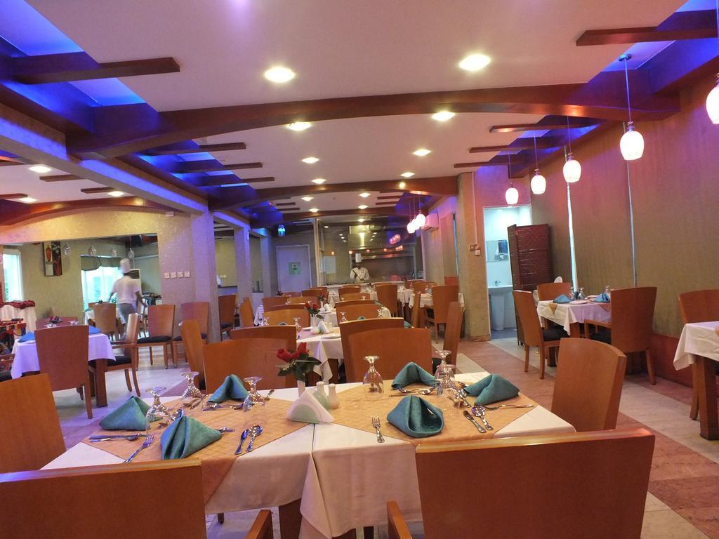 Verona Resorts Sharjah Exterior photo