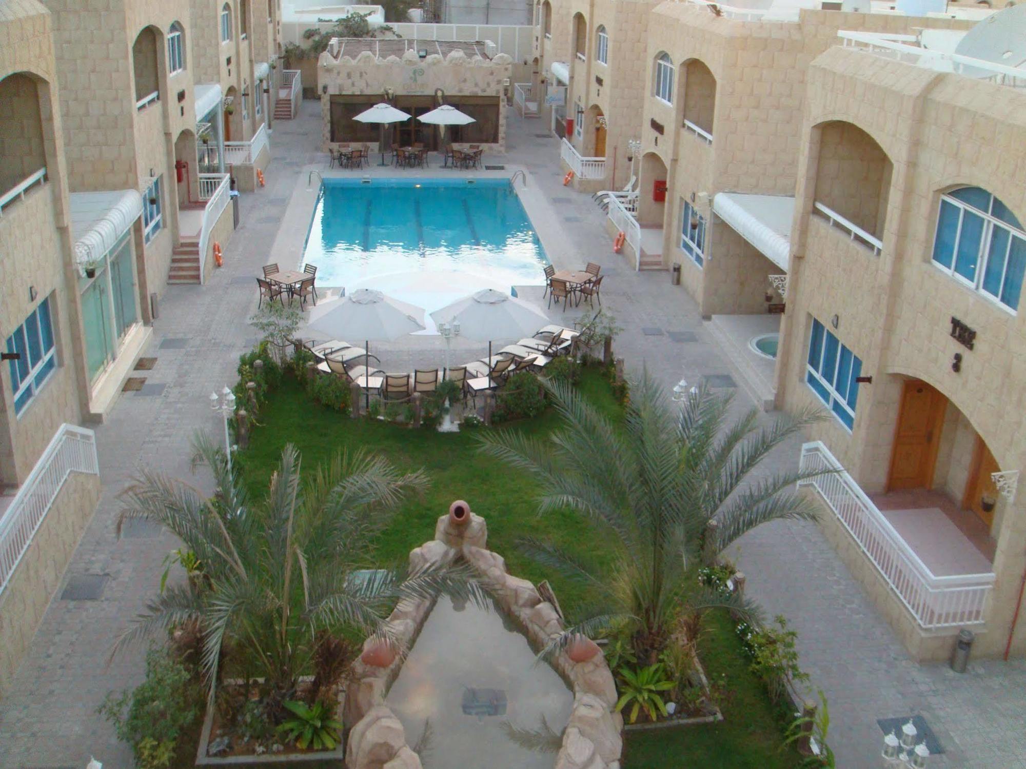 Verona Resorts Sharjah Exterior photo