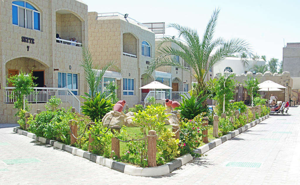 Verona Resorts Sharjah Exterior photo